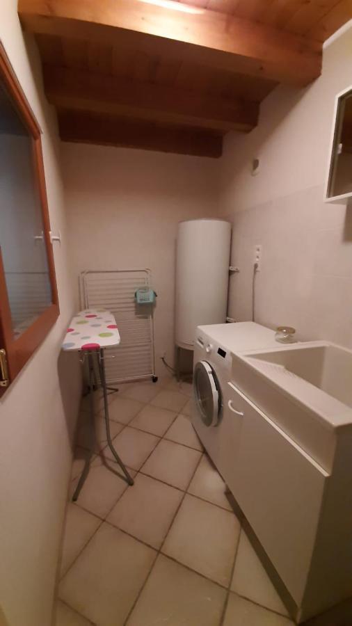 Petite Maison De Village Situee Entre Lacs, Cascades Et Montagnes Virieu-le-Grand Kültér fotó