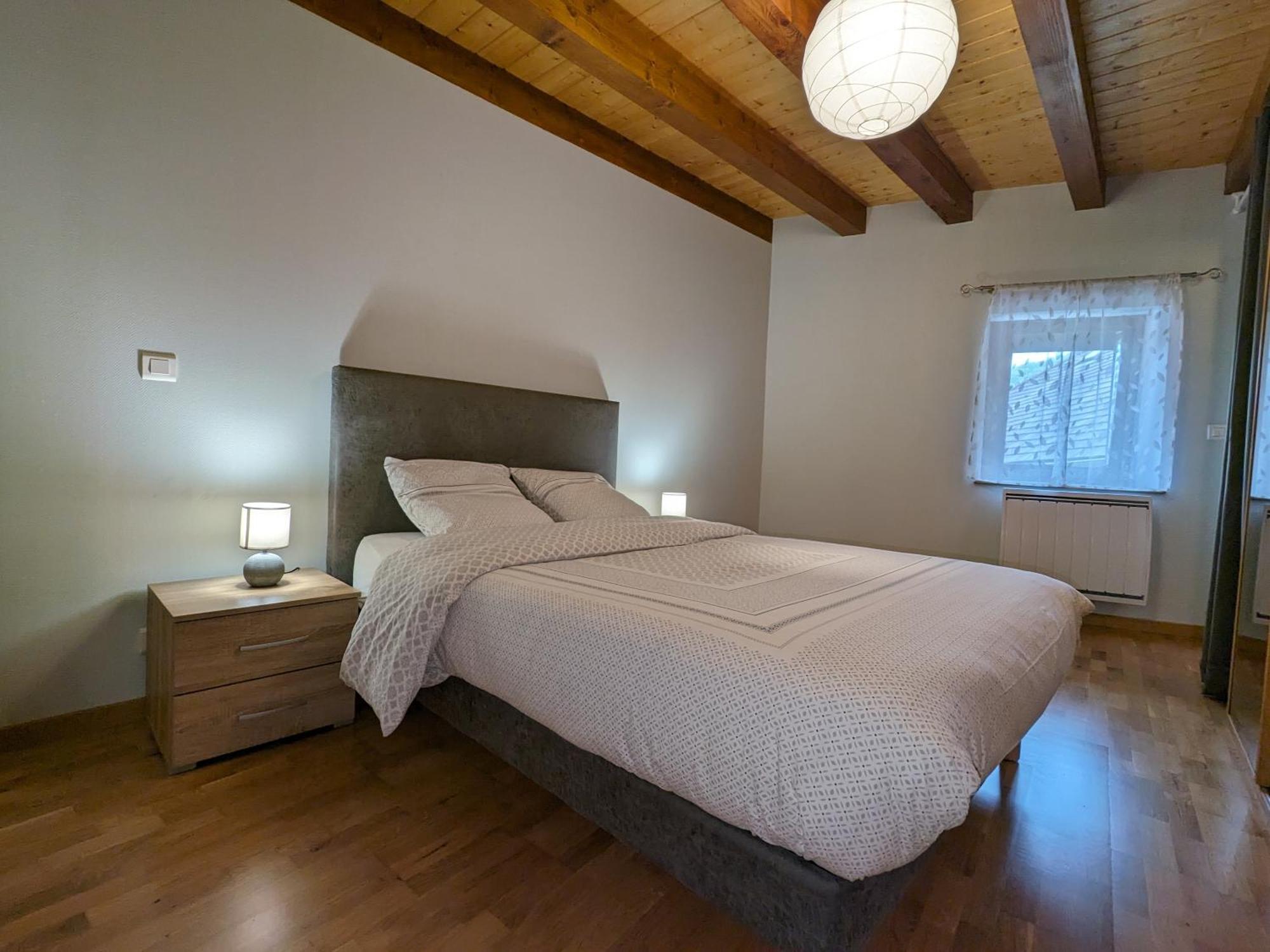 Petite Maison De Village Situee Entre Lacs, Cascades Et Montagnes Virieu-le-Grand Kültér fotó